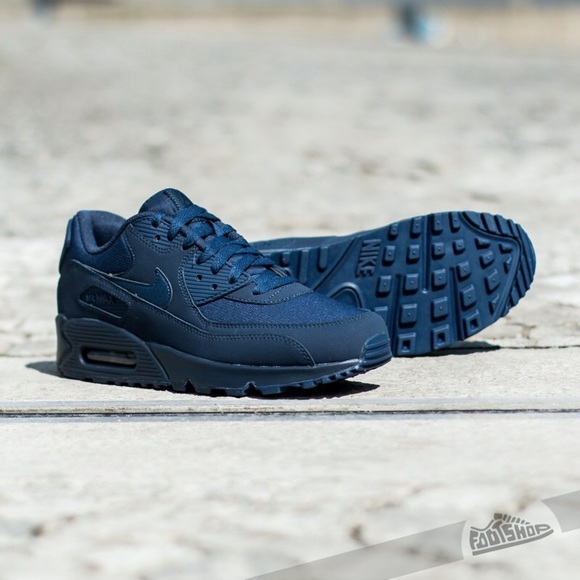 🦄SOLD🦄Nike Air Max 90 Essential, Midnight Navy - Picture 3 of 12